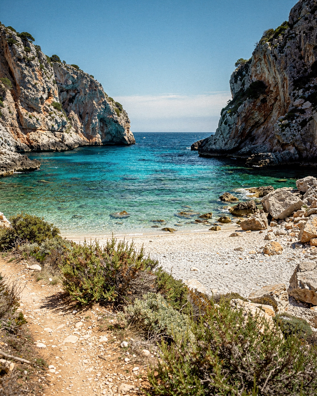 Cala Bóquer — la cala para la que tienes que moverte una vez